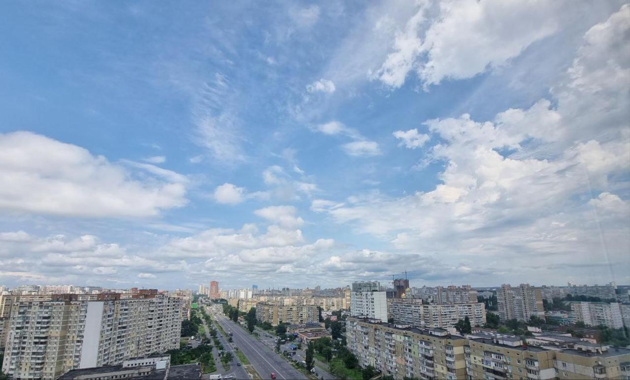 Панорамний Краєвид На Озеро! Поруч З Метро! Kiev Extérieur photo