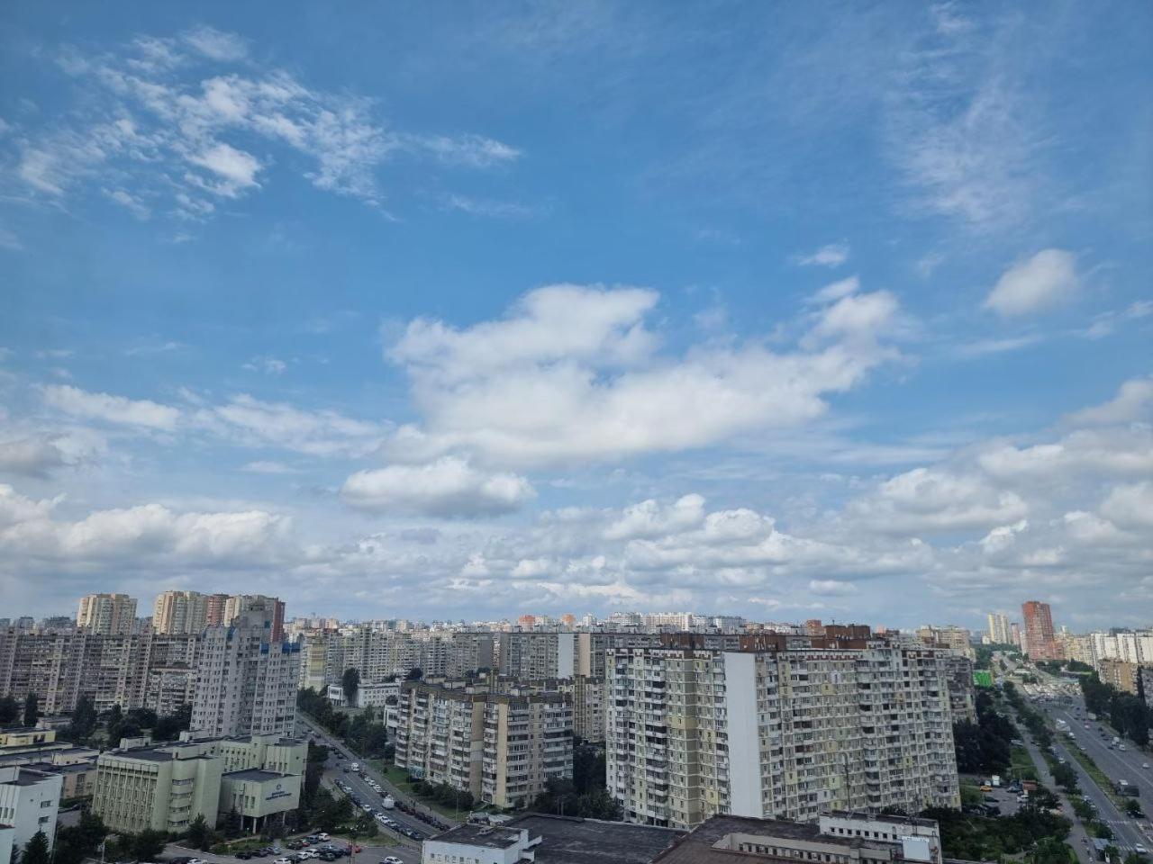 Панорамний Краєвид На Озеро! Поруч З Метро! Kiev Extérieur photo